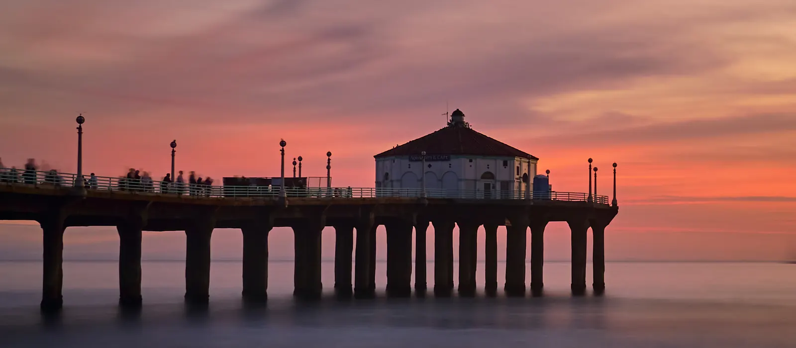 Sunset behind the Manhattan Beach pier