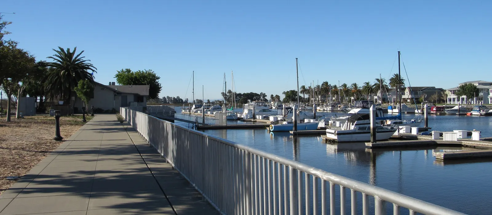 The Suisun City waterfront and marina on a clear day